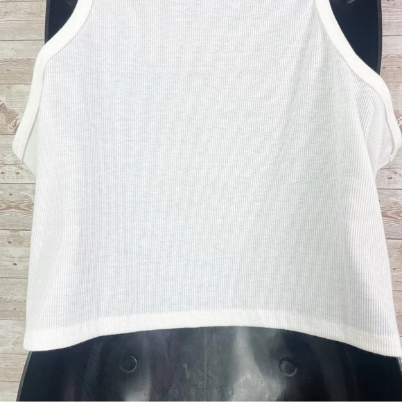 DOLLS KILL “Burn Baby Burn” Logo Racerback White Crop Top Tank 1X - Picture 8 of 9